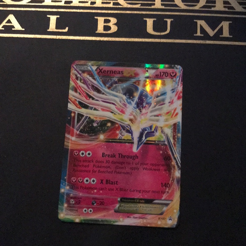 Pokémon Xerneas EX card